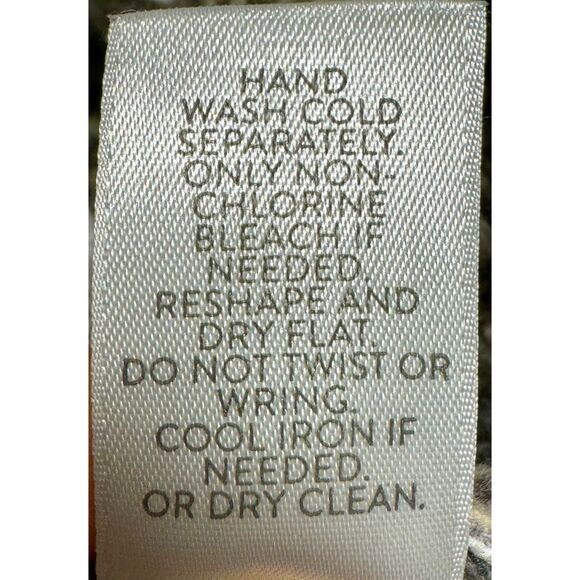 J. JILL Intarsia Cardigan Sweater Chunky Textured Knit Gray, Sz LP - Picture 11 of 11